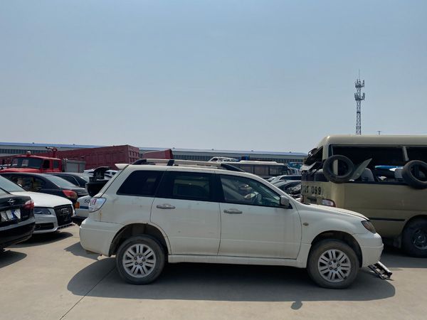 報(bào)廢機(jī)動(dòng)車回收拆解